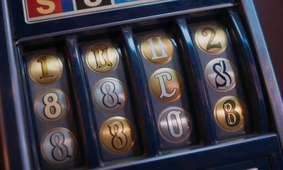 Klassische Slotmaschinen mit rotierenden Walzen im premium Online Casino